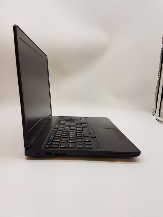 Dell Latitude 5590 Laptop Intel i5-8350U 8GB 256GB SSD 15.6" Win11 Pro - Refurbished-Laptops-Gigante Computers