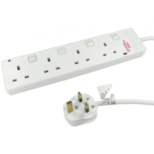 TARGET RB-02-4GANGSWD UK Power Extension, 2m, 4 UK Ports, Individually Switched, White, 13 Amp Fuse, Surge Protection, Status LED-External Cables-Gigante Computers