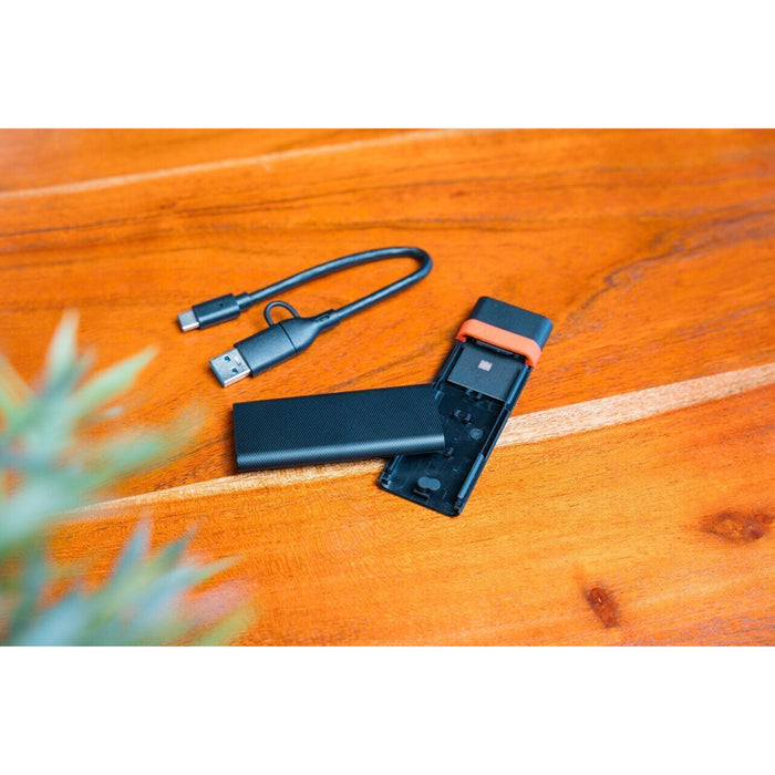 Verbatim (32261) Store 'n' Go M.2 NVMe SSD Enclosure Kit USB 3.2 Gen 2-Brackets-Gigante Computers